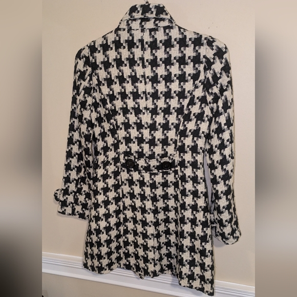 Houndstooth Peacoat - Picture 8 of 9
